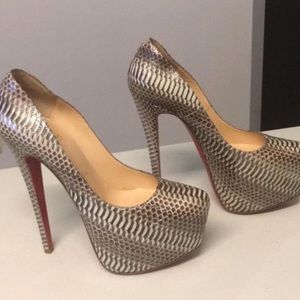 Christian Louboutin Snakeskin Lady Daf Pumps Heels